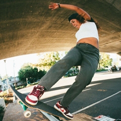 KICK FLIPPIN IN SB'S