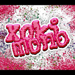 sticky note that says kick me on my back