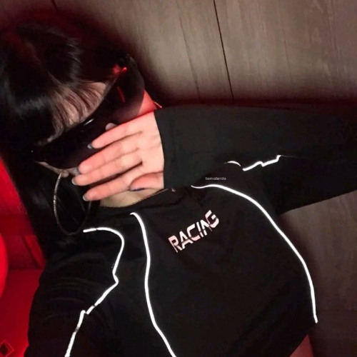 VAI CAINDO COM A XERECA NA PIROCA DOS AMIGOS - SASSARICA EM CIMA DA PICA (DJ FK)