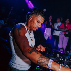 JARREAU VANDAL LIVE AT FEELS RIGHT ADE - OCT 16 2024