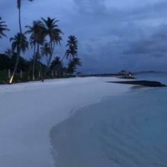 عاهدتنى ألا تميل عن الهوى