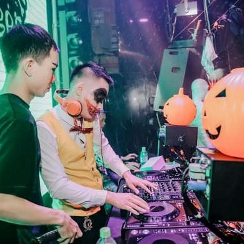 Tháng mấy em nhớ anh HAT  DJ Cin95 HD