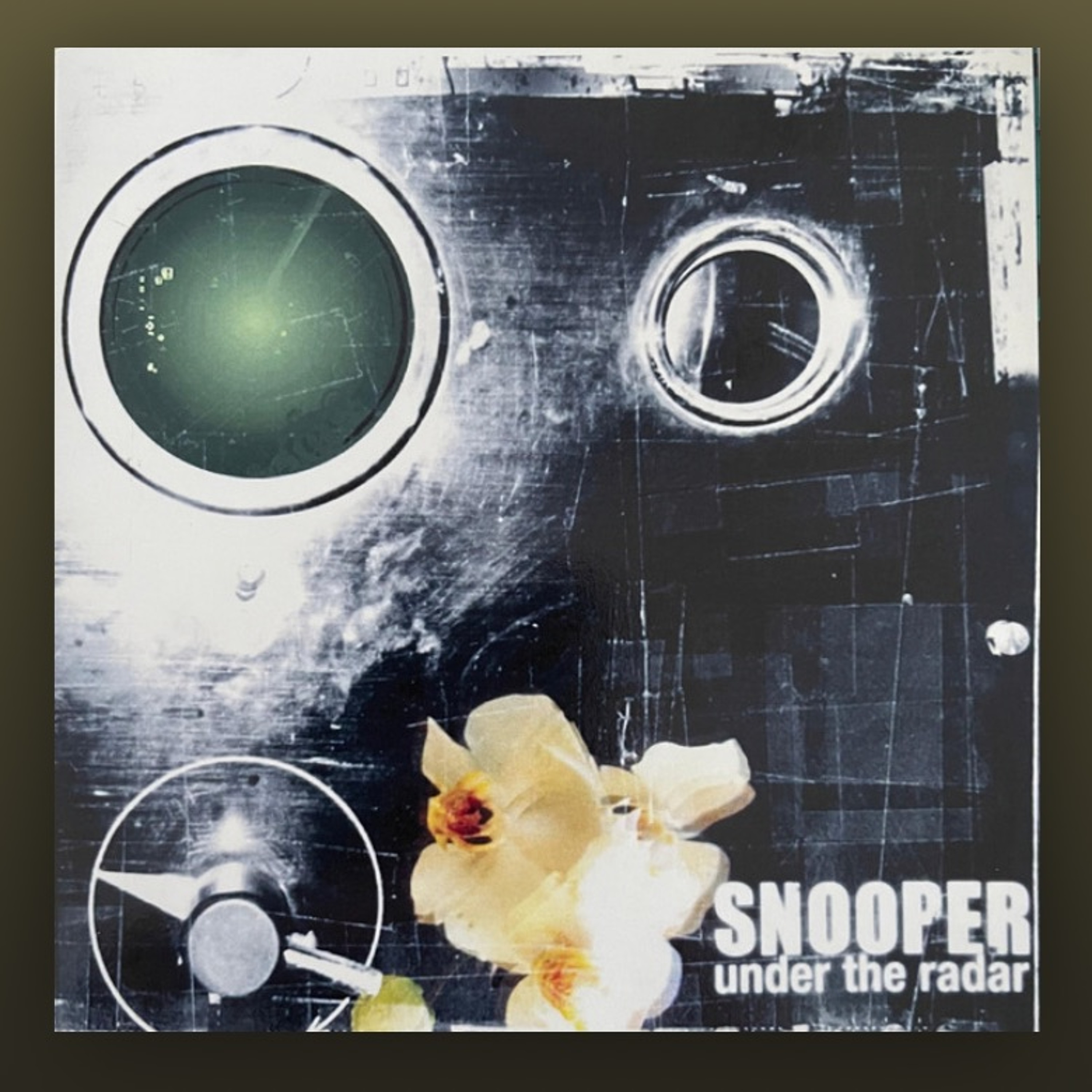 Friday Foreplay - UNDER THE RADAR by SNOOPER (GRAHAM GERRIE Exclusive Interview). episode artwork