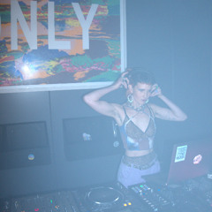 In Bloom @Neue Welle // Lova_Solaris