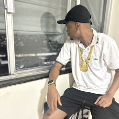 APERTA UMA TECLA AI X A MINHA CARA FECHADA ( PROD DJ VT DA RUA LARGA ) NA RLK DA RL