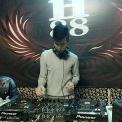 Nonstop Địa Đàng 2025 - TeeA Remix