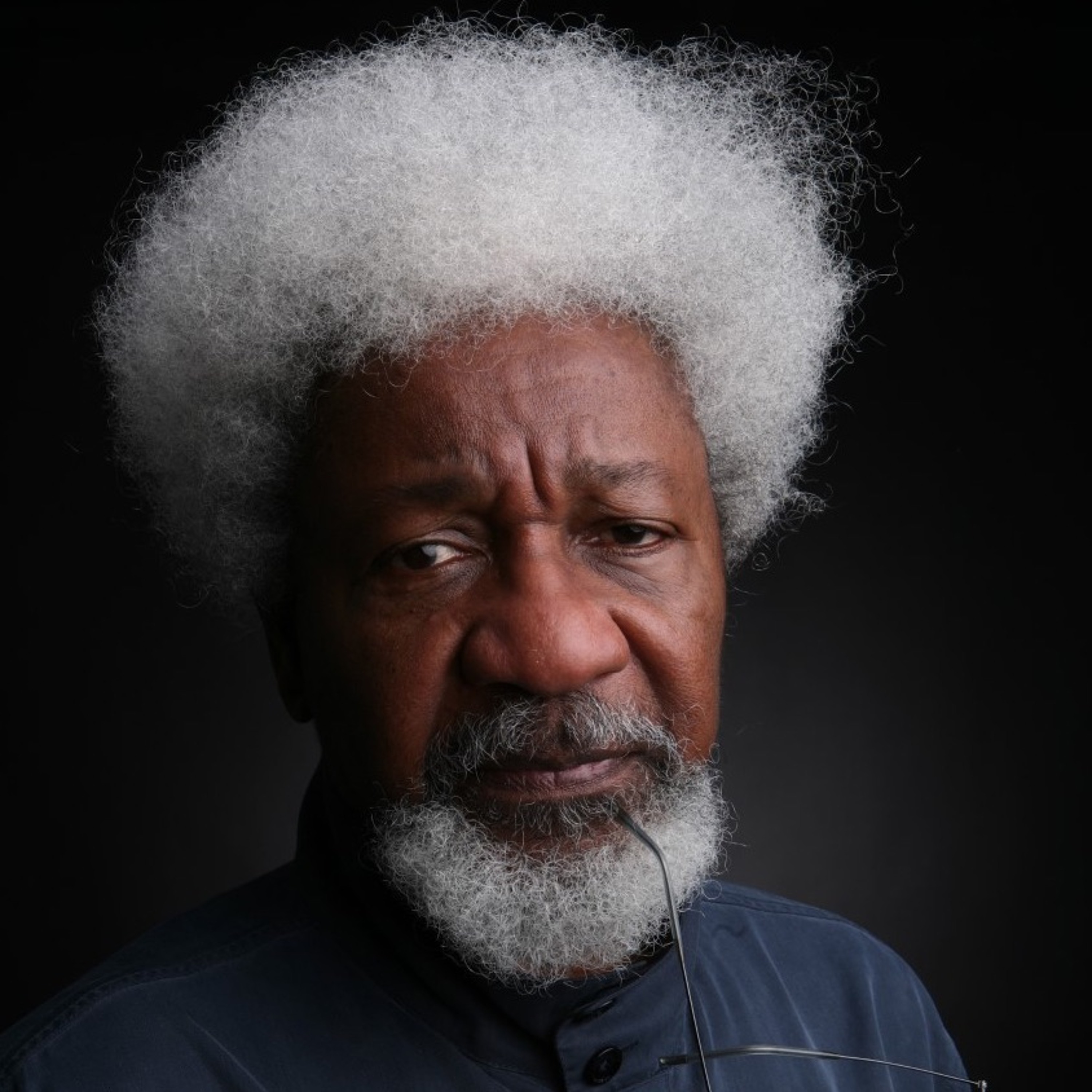 Wole Soyinka – Chroniques du pays des gens les plus heureux du monde