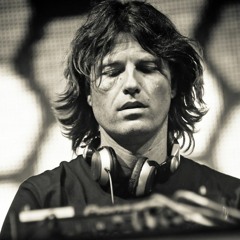 Hernan Cattaneo - Live @ Metrodance, Metro 95.1, 03.01.2004