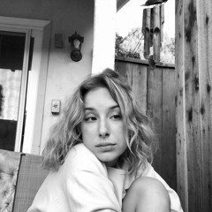 Flaming Hot Cheetos - Clairo (Cover by IzzyDelisle)