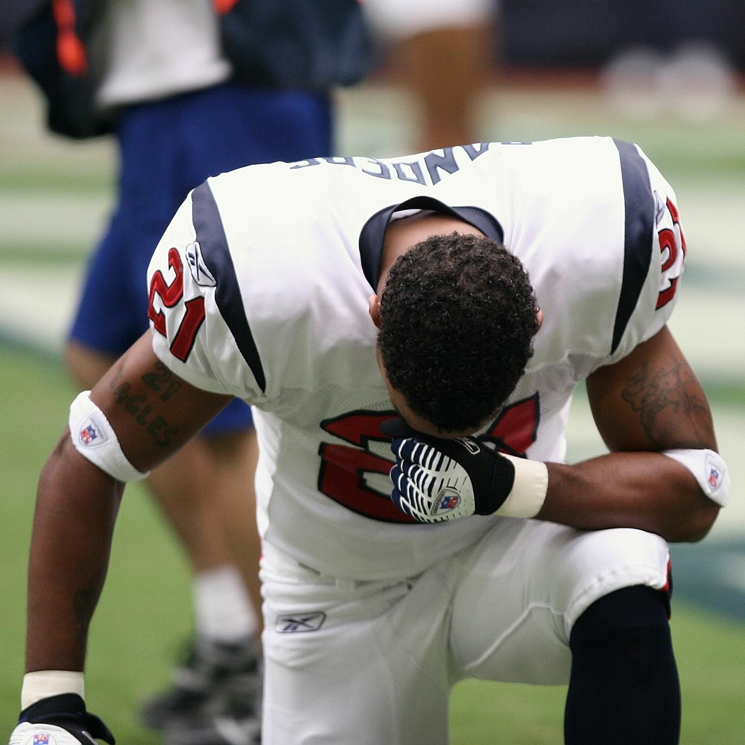SPORTS | Un commentaire mal placé dans la NFL durant la crise raciale aux États-Unis episode artwork