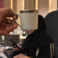 الصورة اللي بين خدك و بيني