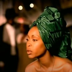 Eryka Badu - On & On (Asphalt Layer Live Jam)