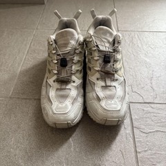 new glasses (teezyjunk)