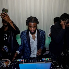 Happy New Year Party 2022 Live Set Mix 🥂🥂- Afrobeat / Amapiano / Dancehall / Hip Hop