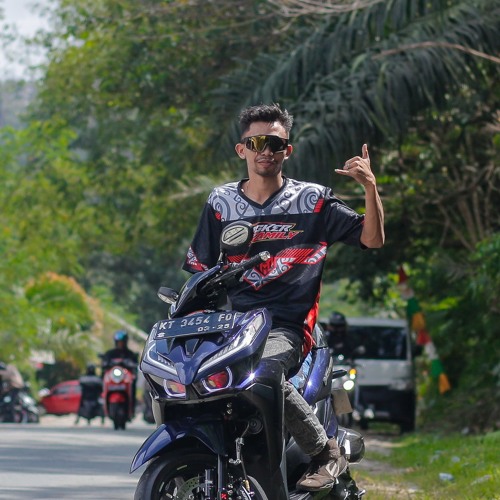 PEHOL BERTAHAN TERLUKA GELENG - LANGIT XDI X PEHOL BAR