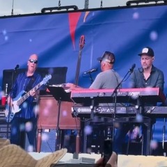 Bonnie Raitt 5/5/24 New Orleans Jazz & Heritage Festival