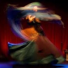 موسيقى تصويرية على باب العمارة