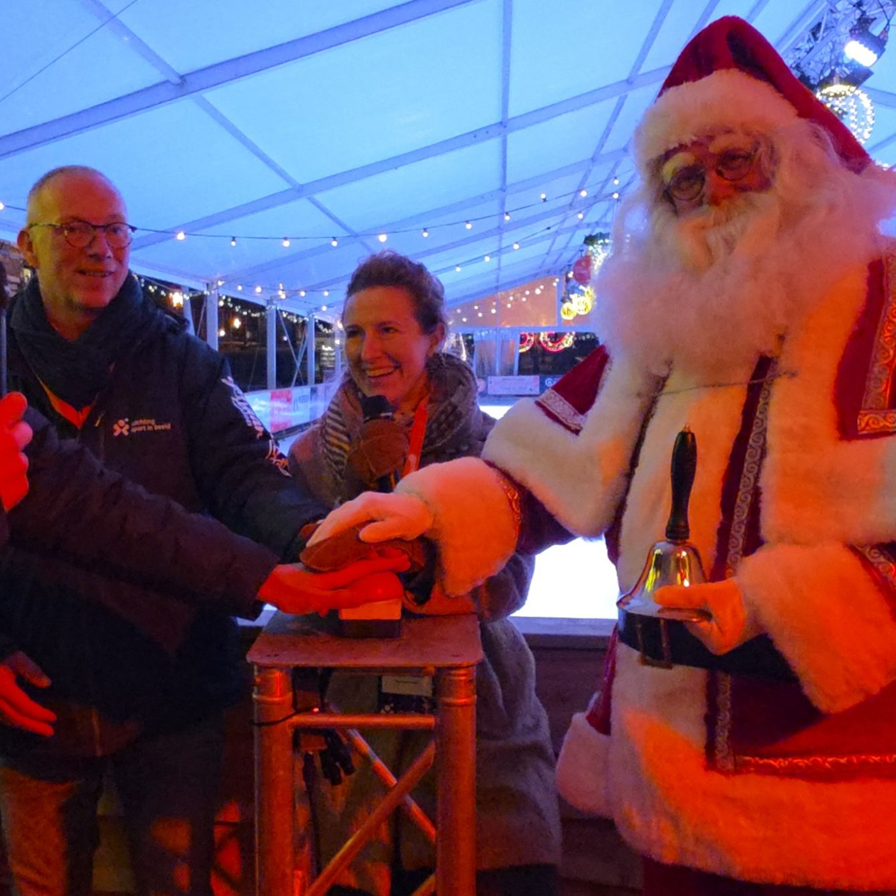 2025-12-05 Reportage rond opening Drijvende IJsbaan Leiden episode artwork