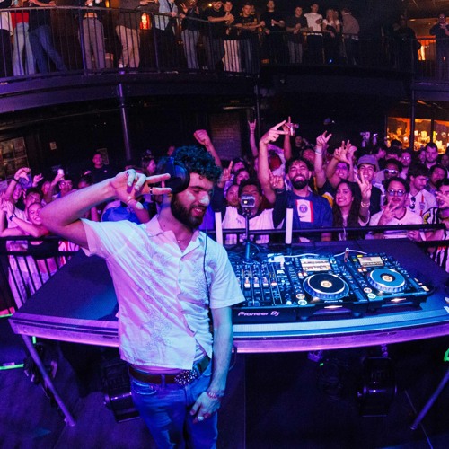 Listen to Opening Set for Zulan [11.21.25] by chaseonaux in Live