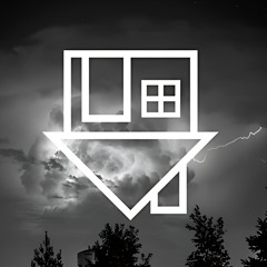 B!ZARRE - Sweater Weather
