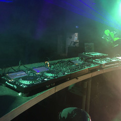 Opiuo + The Sponges - Opening Set