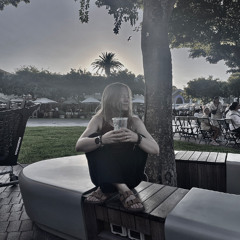 happy (feat. elena.sophia)