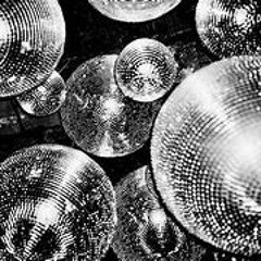 01 Shiny Happy Gabba Disco Techno Balls 2!