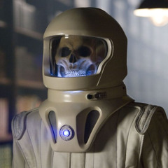2 Guys a Girl and a Podcast Episode 319 - Doctor Who - Silence in the Libray - Forest of the Dead
