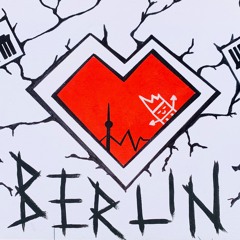 YULI ANA  // Vernissage // "Berlin Techno" by THE GLITTERBOYS // 04.10.24