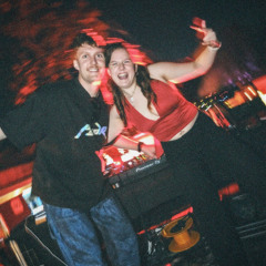 ZIMMERZERVICE - Live Set - "Sunset Dance" Abenteuer Flusslandschaft Anklam