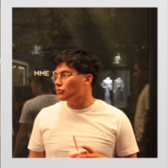 Interlude close doors