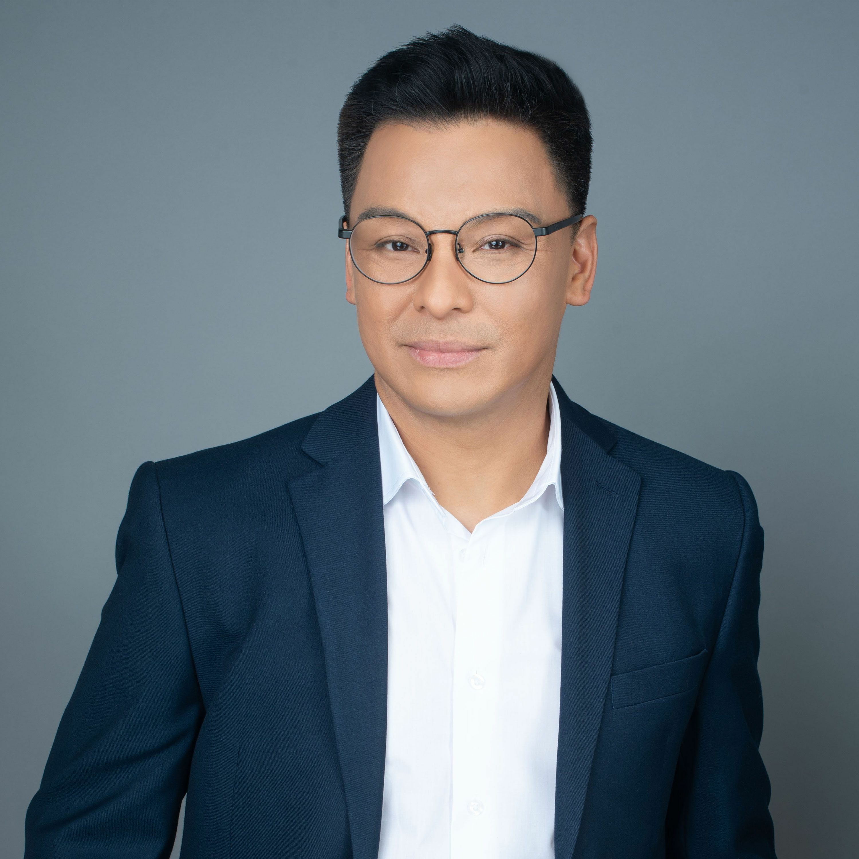 PrimeTime Politics with Michael Serapio