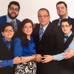 يسوع لحبه وحنانه ـ   مدحت رشدي