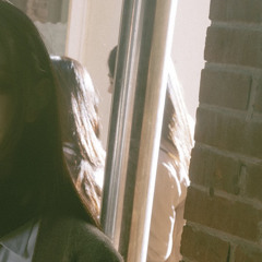 di akhir perang (nadin amizah short cover)