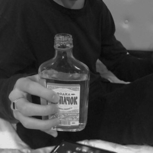 اوعدني ماتروح البشر غيري وتحضنه