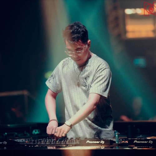 Stream Full Track Thái Hoàng 2024 Vol 2 - Nam Cry Mix by Nam Cry