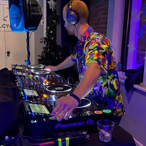 MCLC Live From Halcyon (Opening For Doc Martin 12:9:2021)