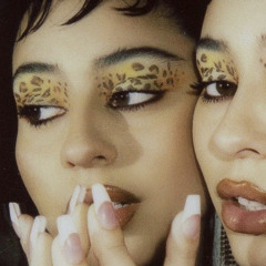 we like eachother and its obvious (prod.Srry)