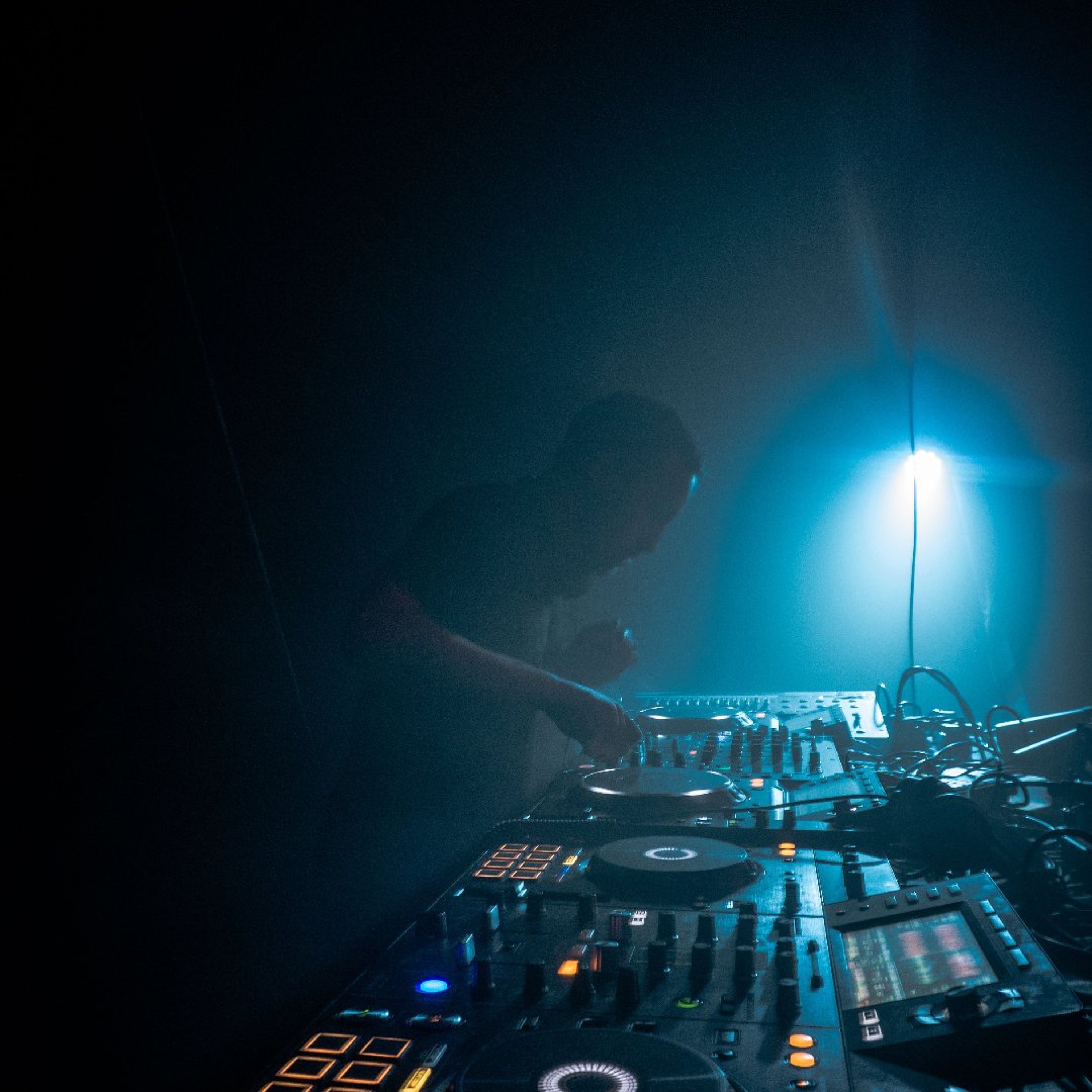 Tuesday is for Techno, not for tacos #107 - Factory Reset by Maximiliano (8.18.26) Techno episode artwork