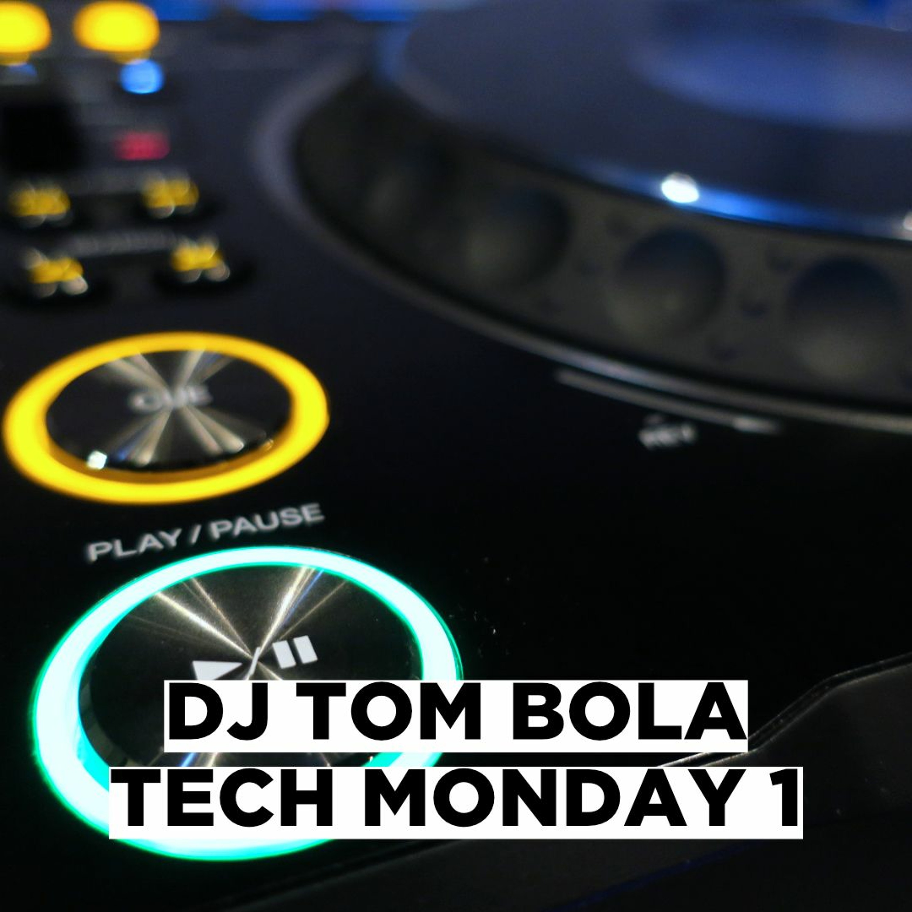 DJ Tom Bola