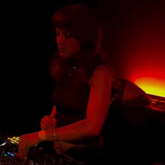 Apologia X SinSync: Dj Bruxism @la Cinc (Sala Apolo) [2025.11.29]