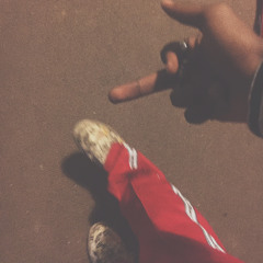 i wish u die on ur living room floor