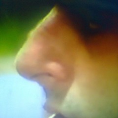 חללית להיט היסטרי עם חשמליות