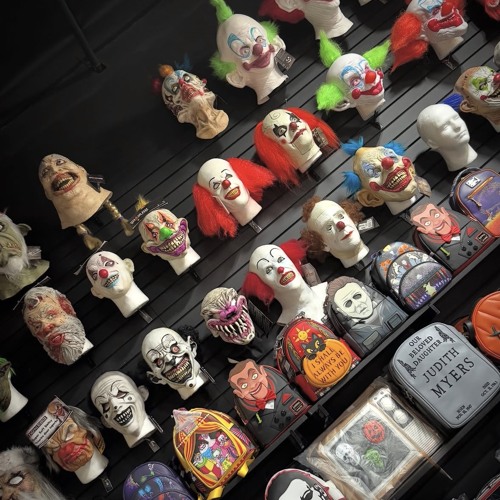 𝔯𝔢𝔞𝔩 𝔢𝔳𝔦𝔩