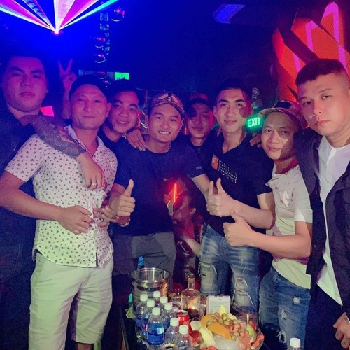 Nst.khóc Huynh Đệ.WAV