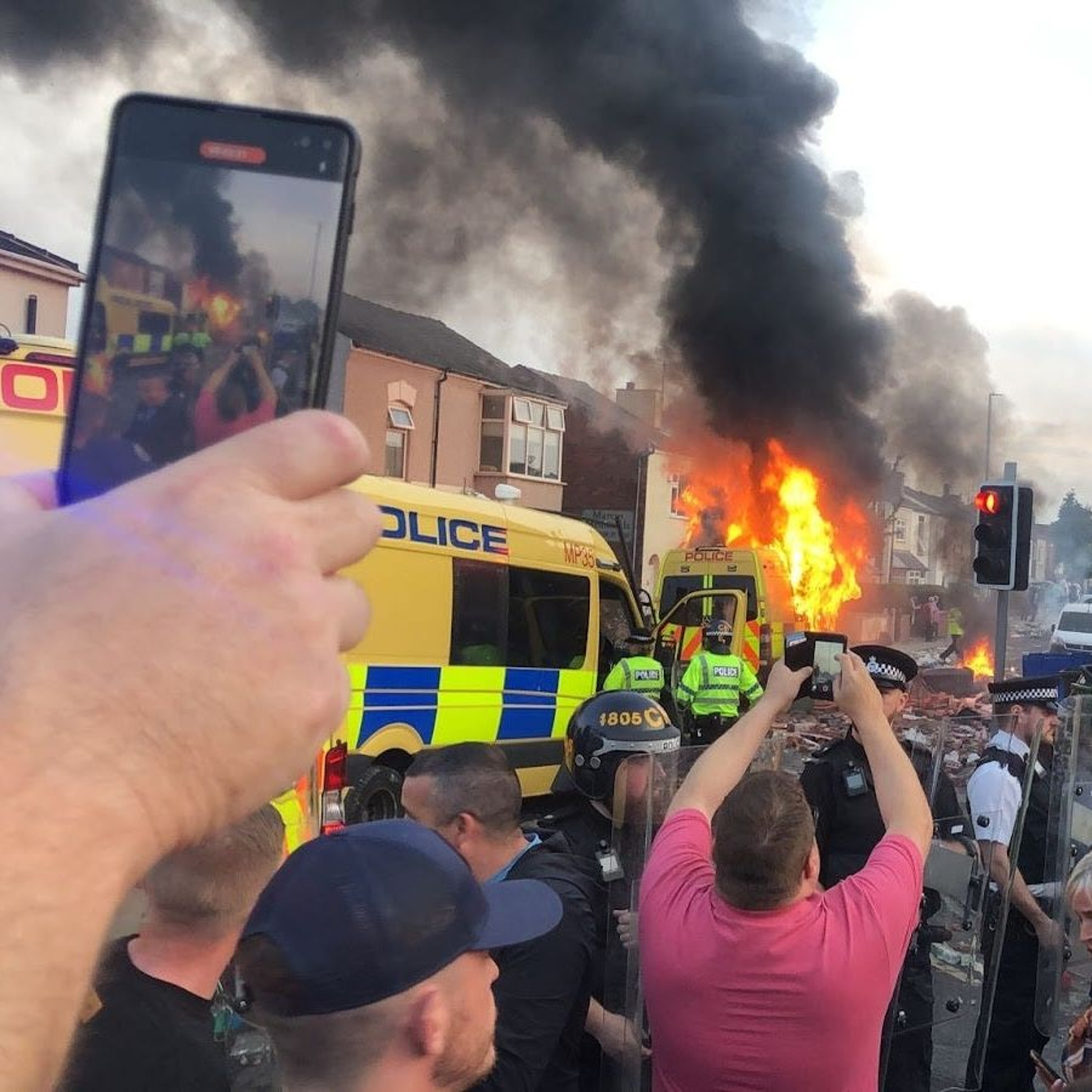 How can we achieve unity of the working class against fascism