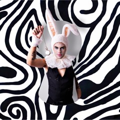 O Coelho Branco – TEA TIME PROJECT (Halloween da Pabllo)