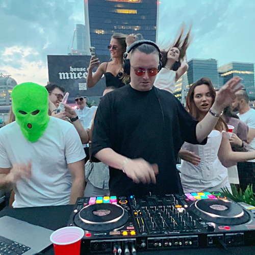 MNEEMO Live - Secret Rooftop London Party - Deep House/Afrobeat