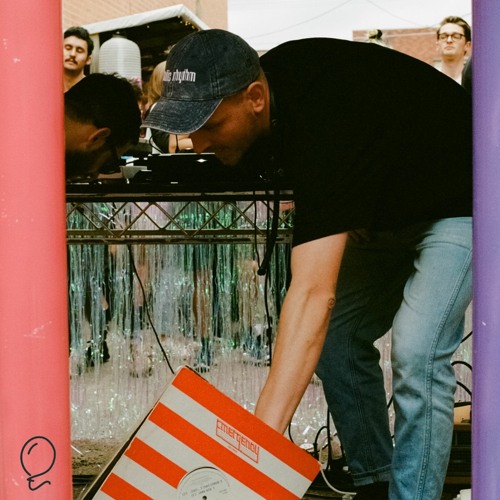 LIGHTCAST 02 - Mike Who