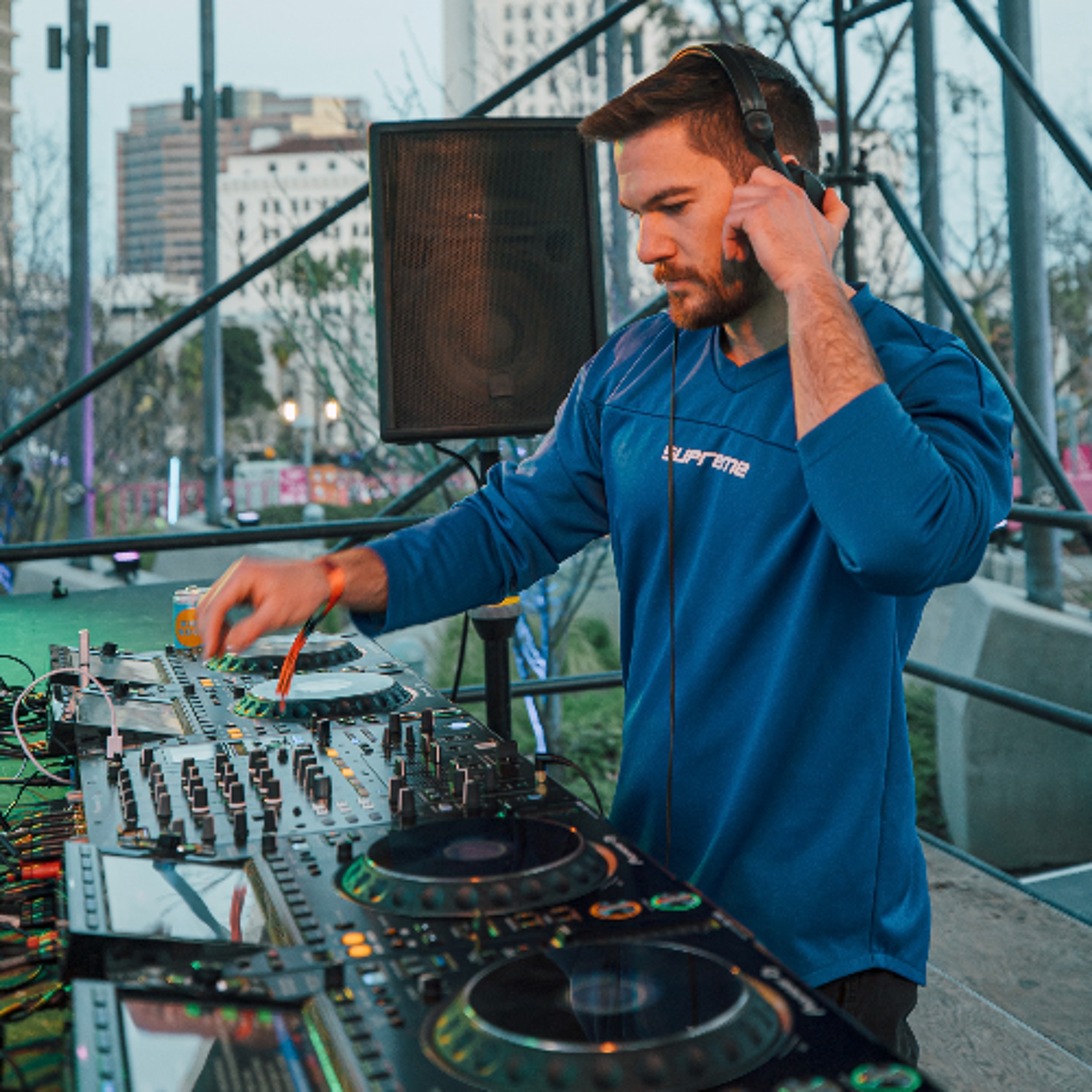 James Axon Live @ Skyline Festival 2025 (Arts District Stage) episode artwork